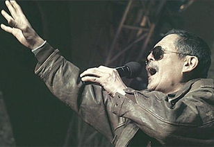 罗京民光明是他唱的吗 歌曲《光明》原唱是汪峰