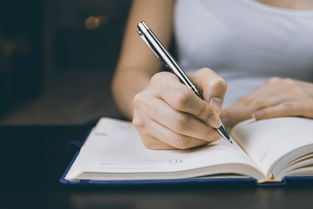 喜欢哲学的人挺可怕的 不可怕哲学就是普通的一门学科