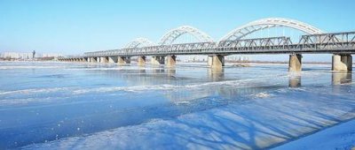 �������������˭ ������������Ȩ��֮��