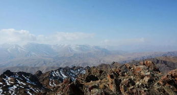 �ᵱ�����һ����ɽС��ʲô��˼ ʫ�����ɽָ̩ɽ