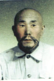 狼窝里的山羊的歇后语是什么 狼窝里的山羊—九死一生