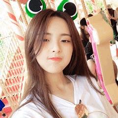 杨超越为什么火 她是她们村的村花