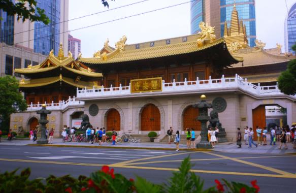 静安寺供奉的是什么佛 静安寺求什么最灵
