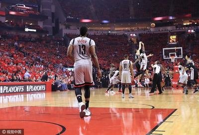 nba季后赛的赛程 早上可以看每天的四场比赛