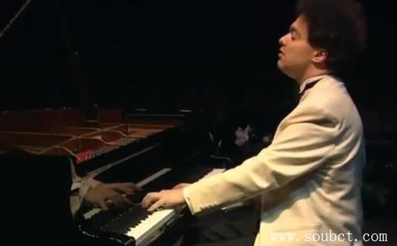 世界上最著名的钢琴家排名 中国朗朗榜上有名