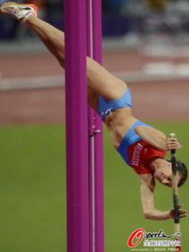 女子撑杆跳世界纪录多少 以4米89的成绩赢得金牌