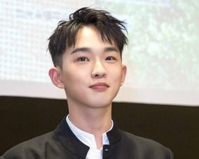 丁冠森身高是多少 他的身高是180cm