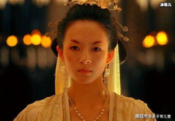 夜宴最后是谁杀了婉儿 夜宴最后是越女剑杀了婉儿