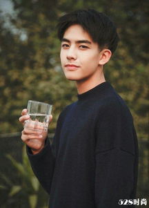 ���ݽ�Ů������˭ ���ݽܸ�������