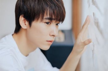 吴昊泽的女朋友叫什么 女朋友是王依桐