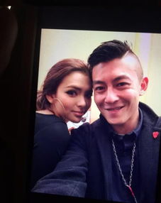 alroccoŮ������˭ Ů�����п���ܰ