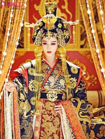 ���κ�������˯���� ������ĵ�һ��������������