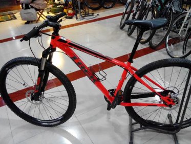 �޿˺������г��۸�3200�� Ϊʲô��ô��