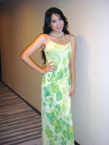 �����հְ���˭ ��òʵ��̫������