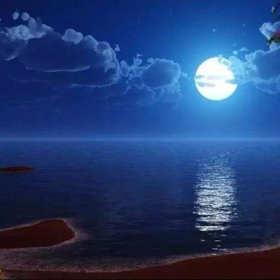 ������ɫ���˼���ʲô���� ����ҹ��ʫ����ӳ�Ľ�����