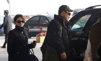 张铁林的妻子是谁 他一直没有再结婚