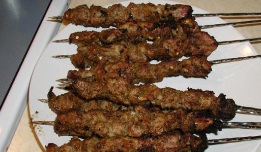 老鼠肉冒充羊肉串是真的吗 到底这个事件是真是假