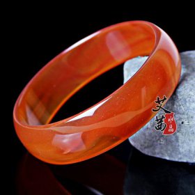 女人为什么不能带玛瑙 时间长了就容易加重阴气
