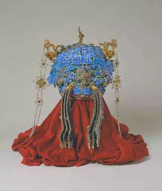 四羊方尊是哪个朝代的 是祭祀用品用来放酒的容器