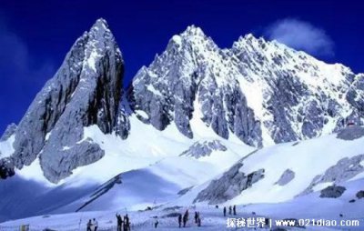 玉龙雪山海拔多少米有 最高的海拔是5596米