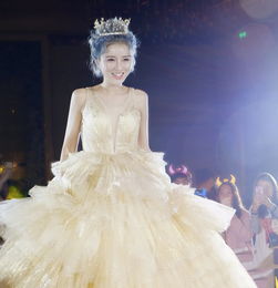 ���ֳ�С˶������� ����˵��С˶֮ǰ�й�һ�λ�ʷ