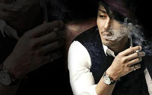 �̻Ҹ���Ϊʲô���ܵ�ˮ ����Ϊ�̻Ҹ׵����úܴ�