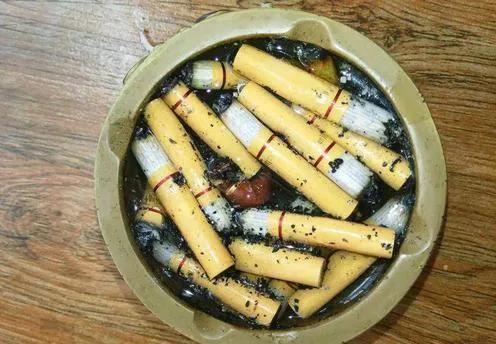 �����̻Ҹ���Ϊʲô���ܵ�ˮ ��ϣ���㲻����仰