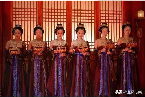 ��馻����ǧ��Ů������� ����Ȣ��һ��Ư���ĳ�����Ů��Ȩ��