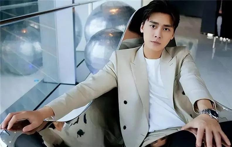 ���׷�����¼����� �϶�û�ж�ɽ����Ŀ�����