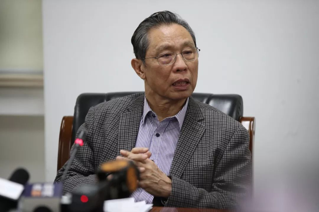 疫情何时能彻底结束 已经发展到全球的一个卫生事件