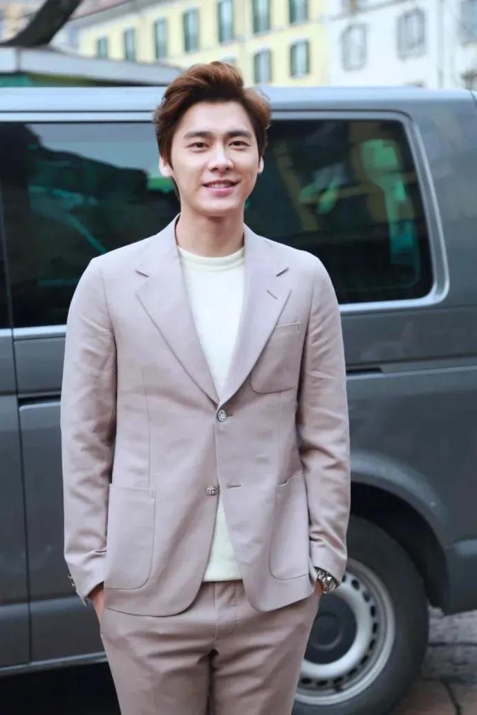 ���׷�����¼� ���Ƽ��ֶ��Ѿ���Խ��Խ�Ƚ�