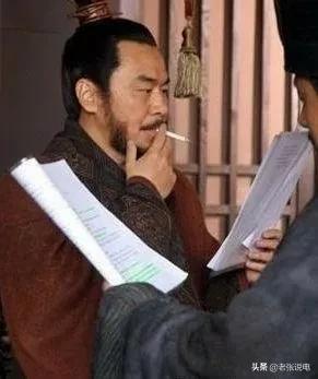 �̻Ҹ�����Զ���ˮ��ʲô��˼ ������Ϊ��ɶ����˵����