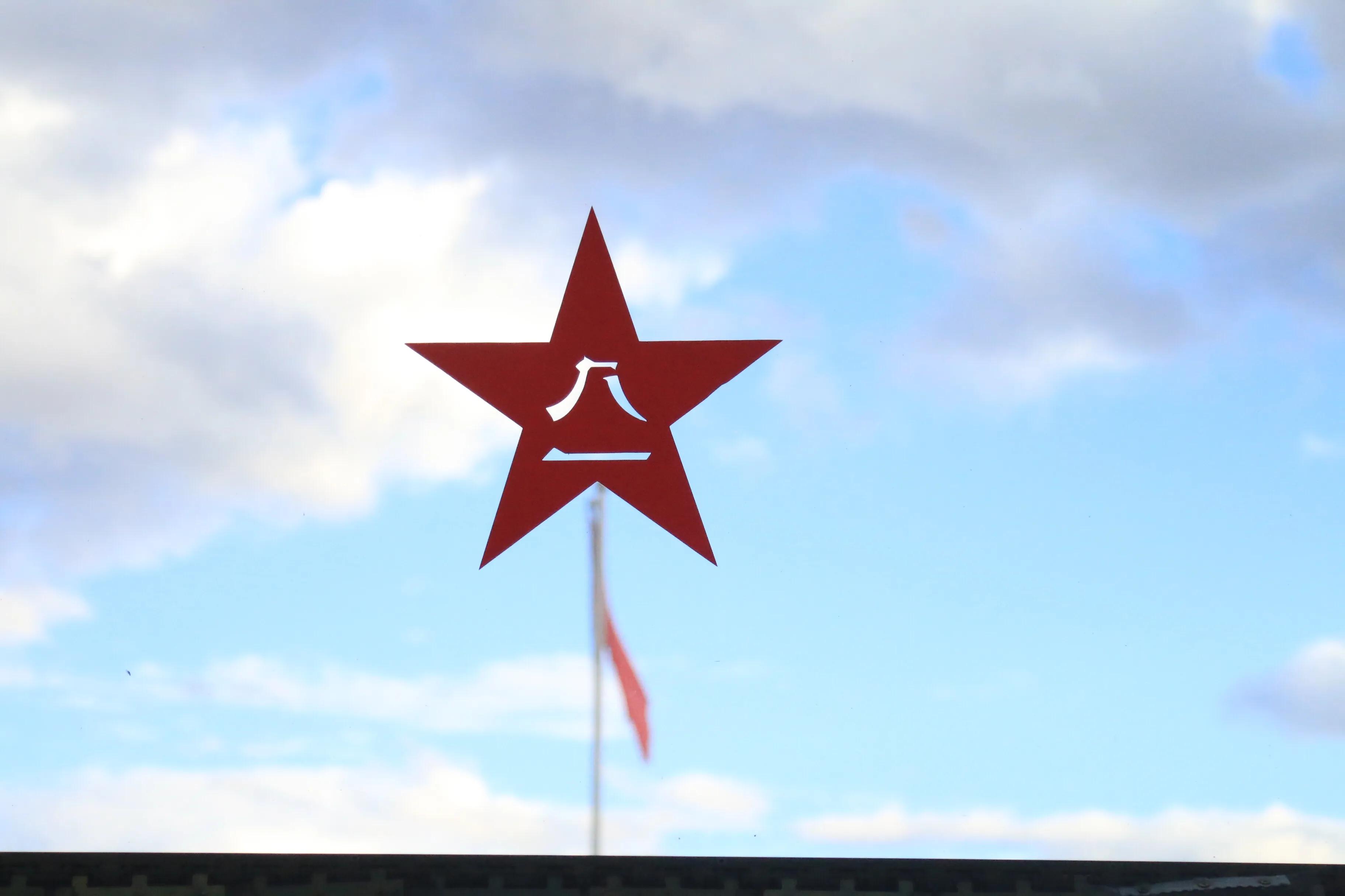 �̻Ҹ�����Զ���ˮɶ��˼ ��ͬ���ս����������һ�١����ᡱ