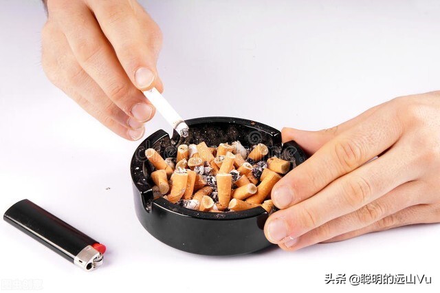 结婚的男人烟灰缸里为什么不能倒水 可以是任意的答案