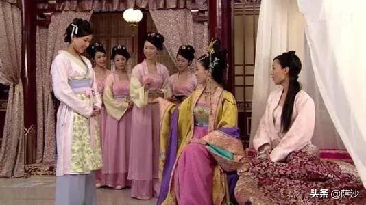 ���ɱ��ǧ��Ů��ʷ�м����� �������ŵ���ҥ����