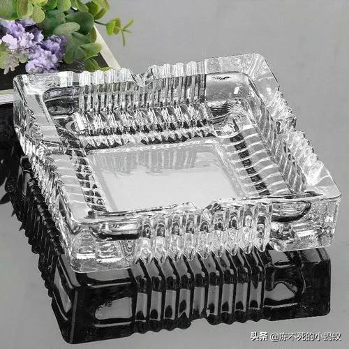 �����̻Ҹ���Ϊʲô���ܵ�ˮ ��������һ������ֽ