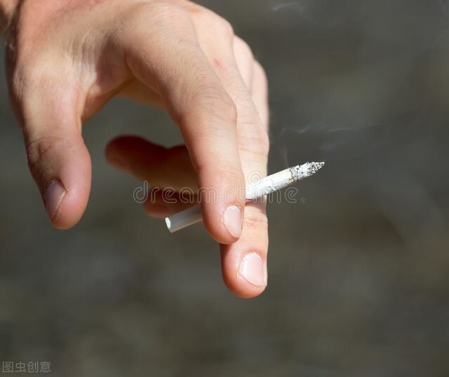 Ϊʲô�̻Ҹ�����Զ���ˮ �ŵ���ʲô���ǹ��