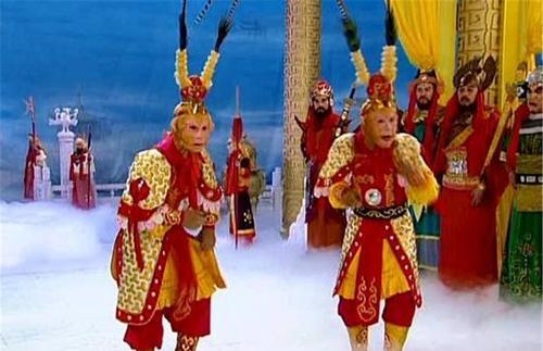 ������������ĵ������ĸ� ��һ�����ƶ������˼�붷��