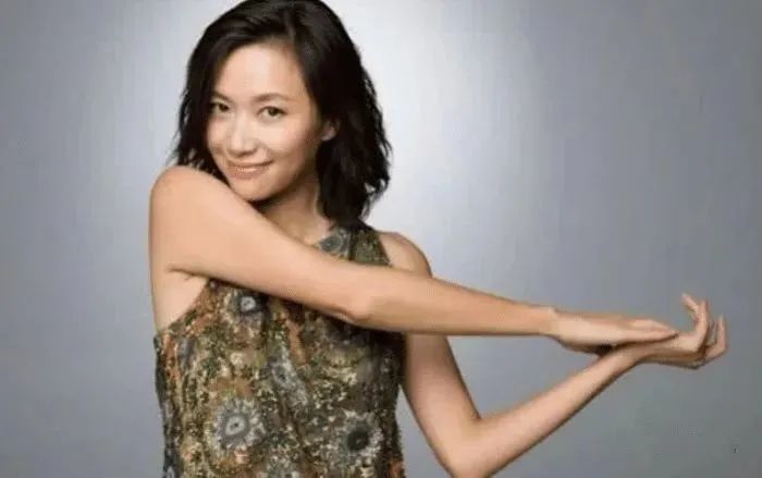 Ů���ǻ������ǹ����� ����Ȧ���󹫽����ֱ���˭