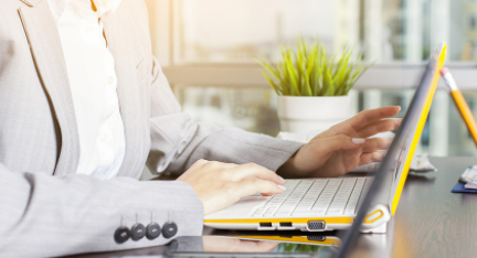 �����㱨���Ͽ�ͷ����