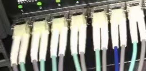 ��������ΰ�װ ��������װ����