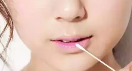 ��һ�����ײ�֪����ô���� Ů����һ����ô���ȥ����