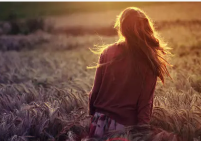 真正聪明的女人的表现 平静淡定和理性坦诚