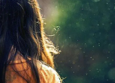 真正聪明的女人的表现 平静淡定和理性坦诚