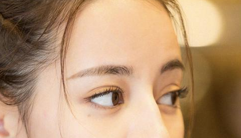 ����ˮ���Ů�� Ц�ݺ�������ϲ��Ũױ��Ĩ