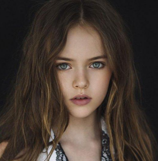 ������������Ů�� ������Ů�����Ǹ��и�����ɫ