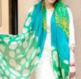 纱巾的花样系法 介绍一下纱巾的各种系法技巧