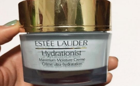 保湿乳霜的正确使用步骤 关于面霜的四个常识