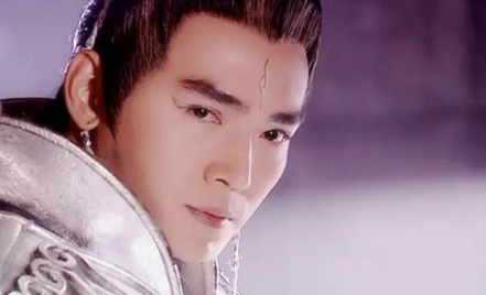 ������ɹŮװ�գ�ױ�ݾ�����С����