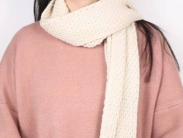 怎样系围巾才时尚又好看呢 围巾有几种系法图解大全